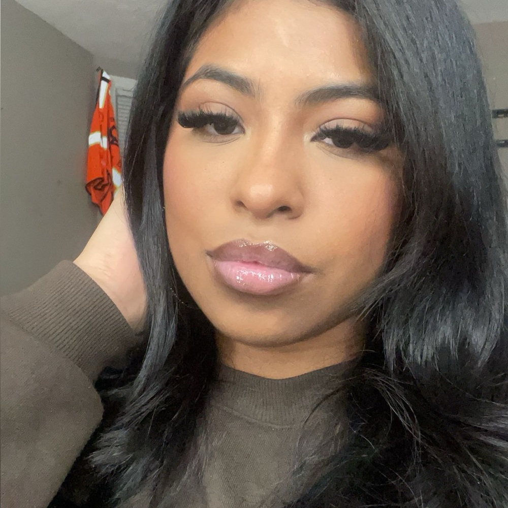 Meet your Posher, Britney